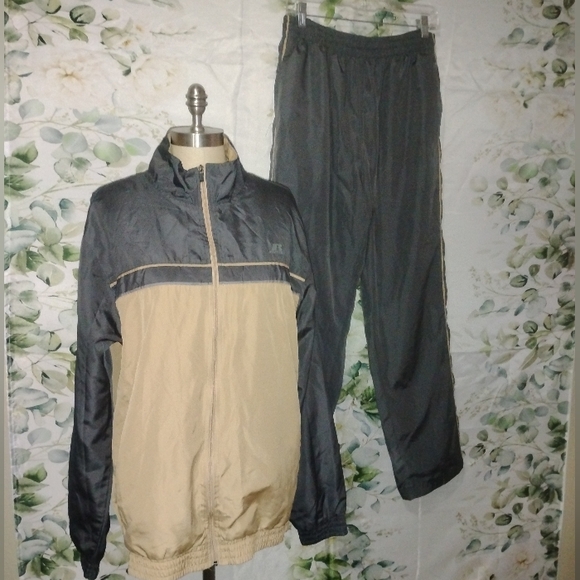 ($3Bundled) Russel Two Piece Active Set - Picture 1 of 11